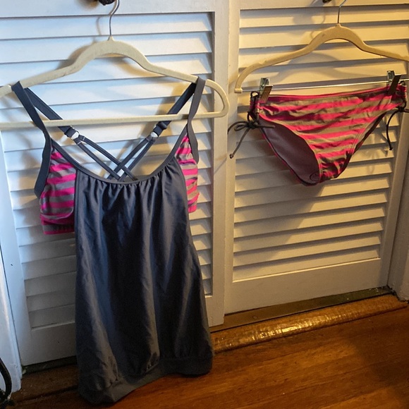 NWOT Small Gray & Pink Stripes Sporty Two Piece Double Up Tankini - Picture 4 of 9